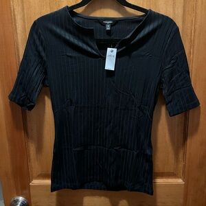 Banana Republic Black Short Sleeve Notch Neck Top